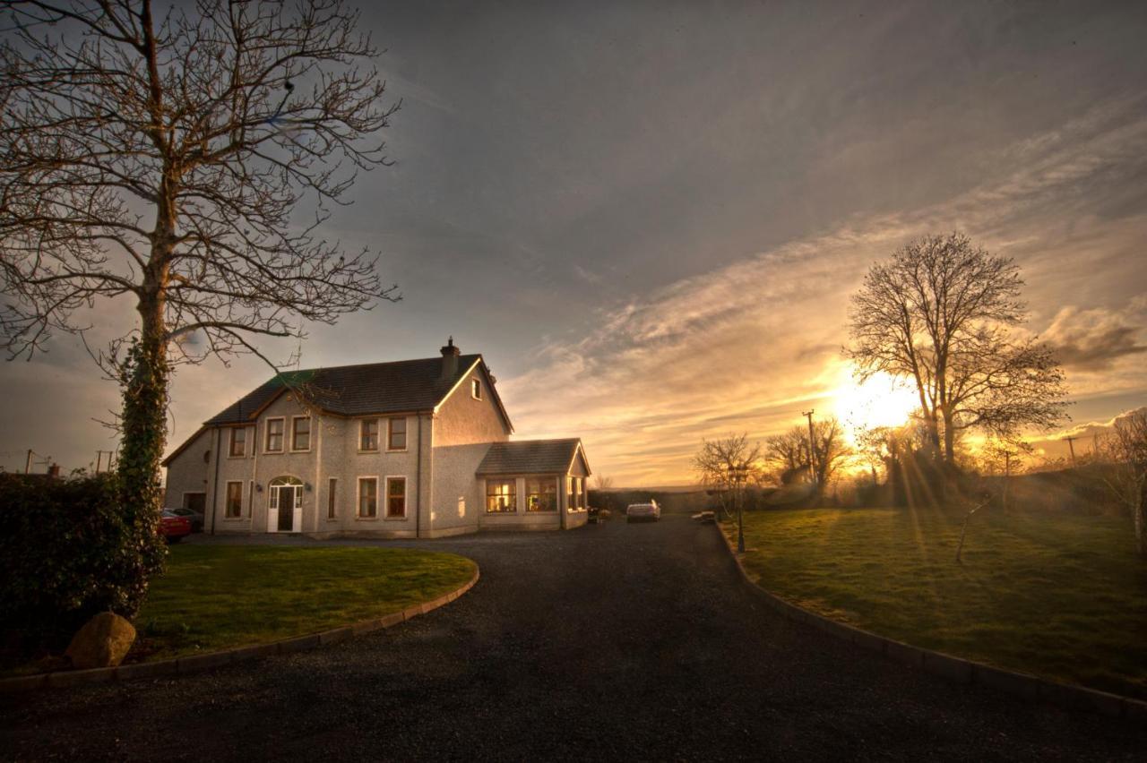 Knockalla Luxury Property With Hot Tub Suitable For Families Portadown Eksteriør billede