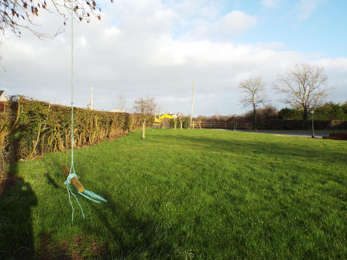 Knockalla Luxury Property With Hot Tub Suitable For Families Portadown Eksteriør billede