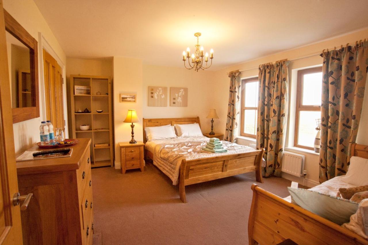 Knockalla Luxury Property With Hot Tub Suitable For Families Portadown Eksteriør billede