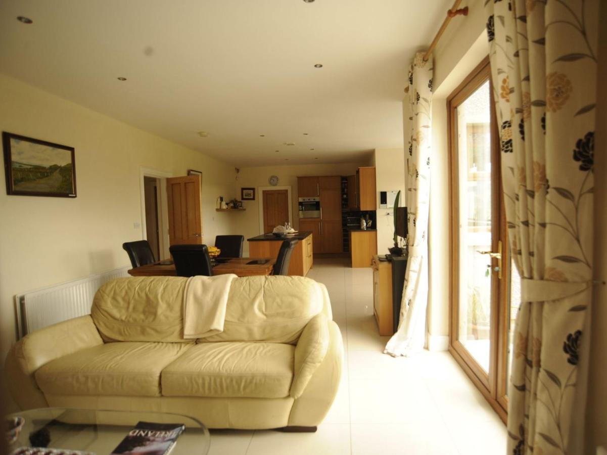 Knockalla Luxury Property With Hot Tub Suitable For Families Portadown Eksteriør billede